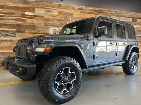 Used 2021 Jeep Wrangler Unlimited Rubicon 4xe w/ Steel Bumper Group image 19