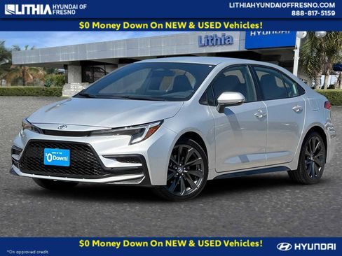 Used 2025 Toyota Corolla SE FWD image 1
