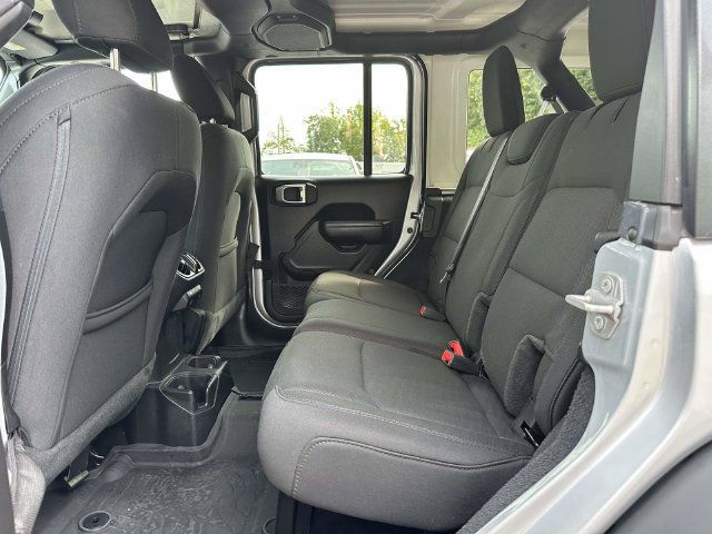 Used 2023 Jeep Wrangler Unlimited Sport AWD/4WD image 18