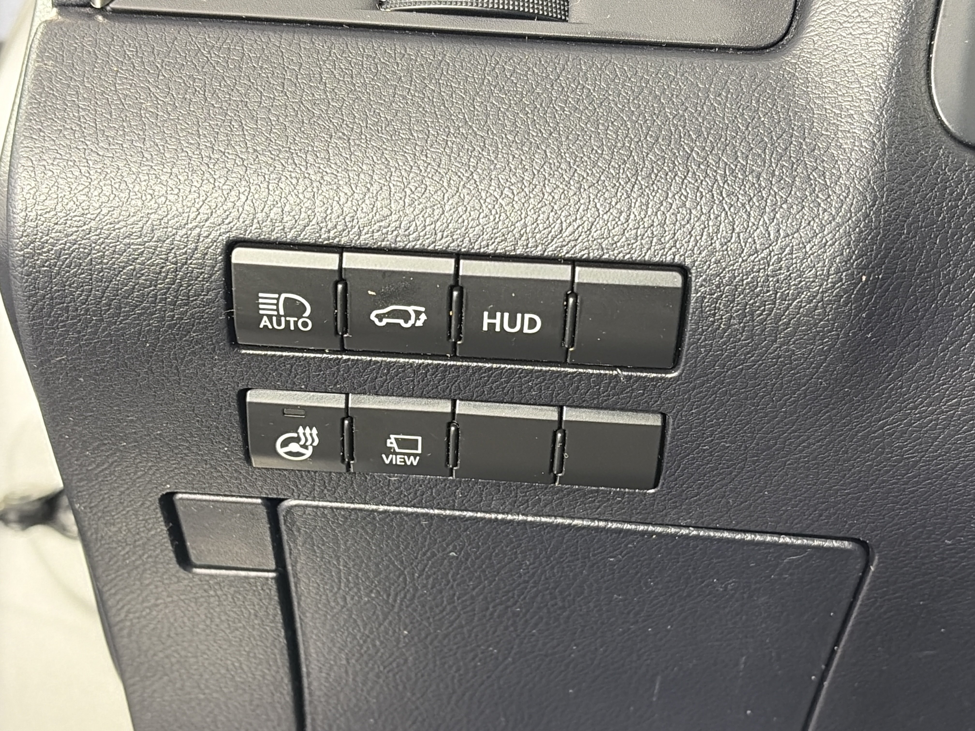 Used 2019 Lexus RX 350L Luxury w/ Accessory Package AWD/4WD image 28
