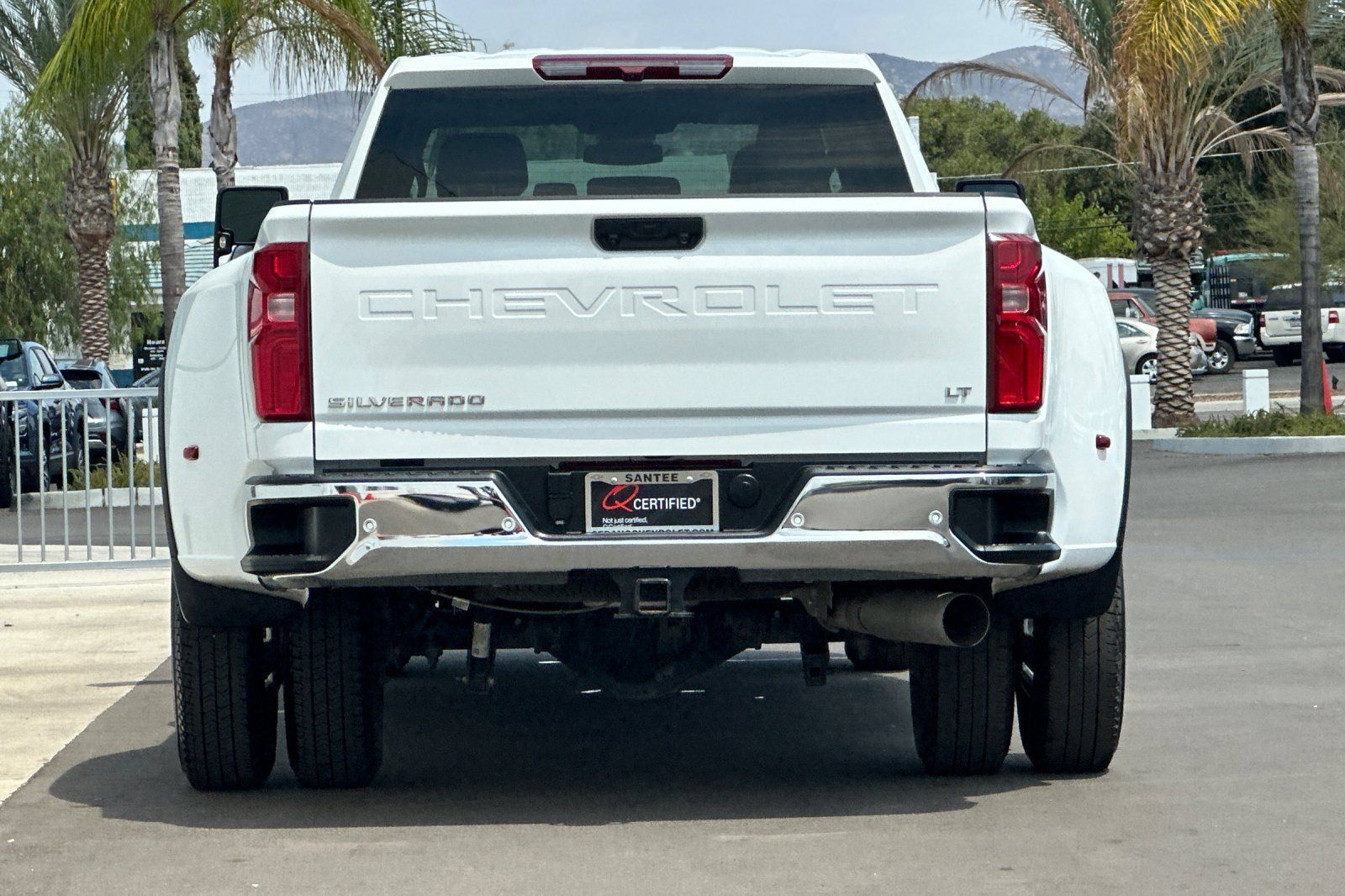 Used 2025 Chevrolet Silverado 3500 LT w/ Safety Package AWD/4WD image 5