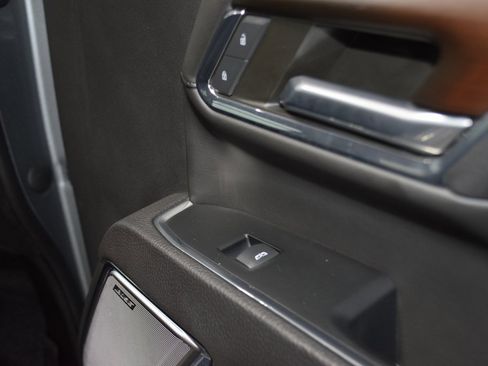 Used 2024 GMC Sierra 2500 Denali w/ Denali Reserve Package image 40