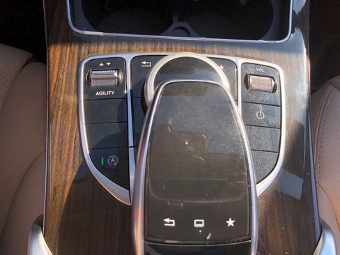 Used 2015 Mercedes-Benz C 300 4MATIC Sedan image 26
