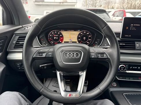 Used 2018 Audi SQ5 Premium Plus AWD/4WD image 19