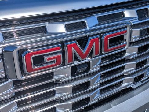 New 2026 GMC Terrain Denali image 35
