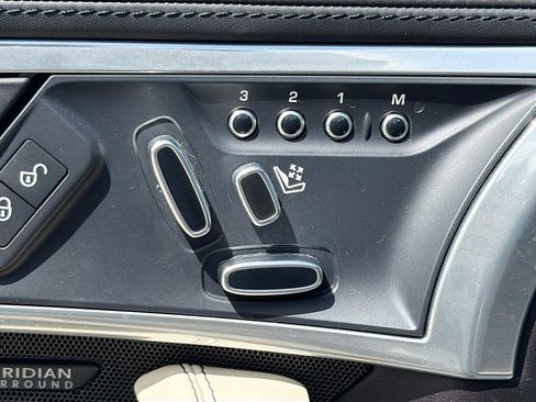 Used 2020 Jaguar F-TYPE R-Dynamic image 26