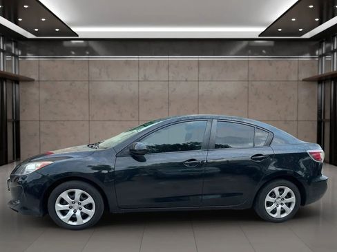 Used 2013 MAZDA MAZDA3 i SV FWD image 19