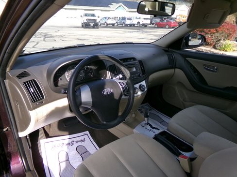 Used 2008 Hyundai Elantra GLS image 8
