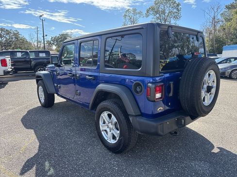 Used 2019 Jeep Wrangler Unlimited Sport S image 5
