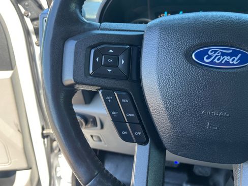 Used 2018 Ford F150 XLT w/ Equipment Group 302A Luxury image 20