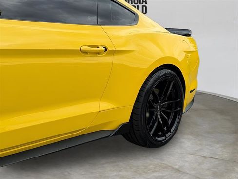 Used 2015 Ford Mustang GT Premium w/ GT Performance Package RWD image 7