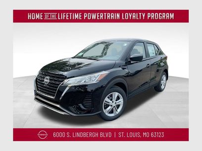 New 2025 Nissan Kicks S