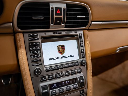 Used 2006 Porsche 911 Carrera 4S AWD/4WD image 10
