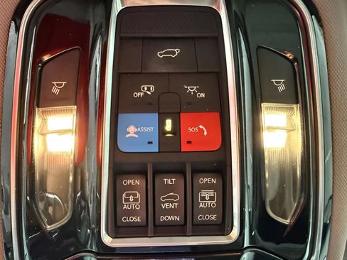 Used 2022 Jeep Grand Cherokee L Overland image 33