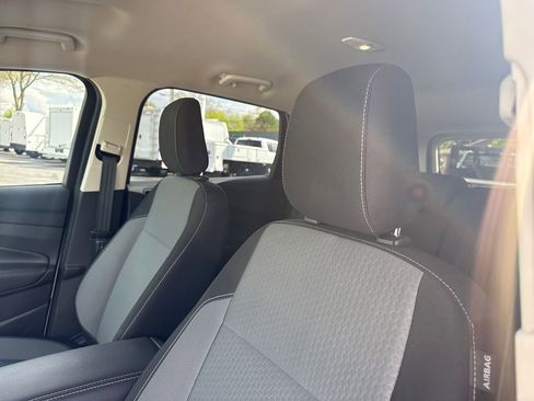 Used 2019 Ford Escape SE FWD image 21