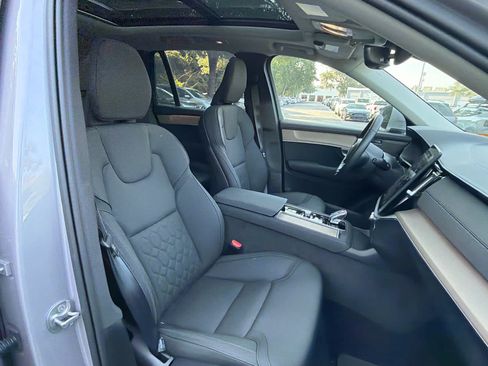 Certified 2026 Volvo XC90 B6 Plus AWD/4WD image 16