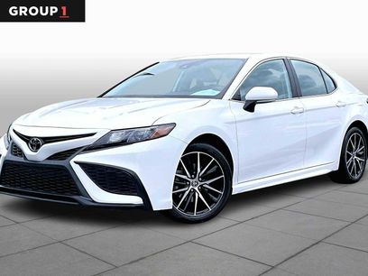 Used 2023 Toyota Camry SE