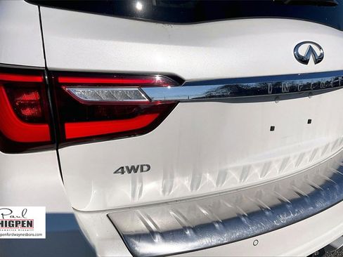 Used 2024 INFINITI QX80 Luxe image 8