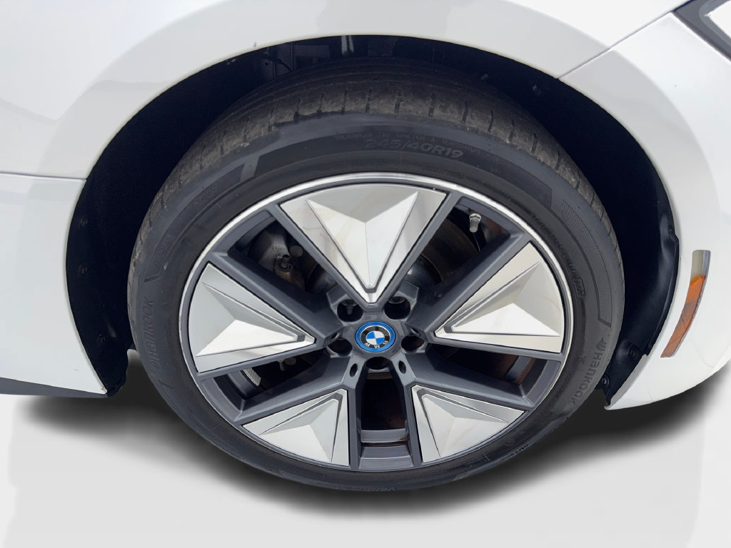 Used 2024 BMW i4 eDrive35 w/ Convenience Package RWD image 87