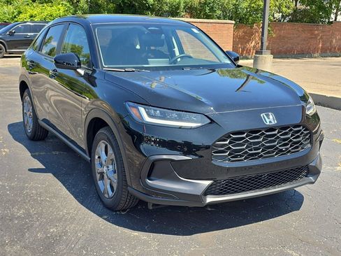 New 2027 Honda HR-V LX image 2