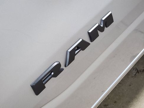 Used 2022 RAM 1500 Lone Star RWD image 18