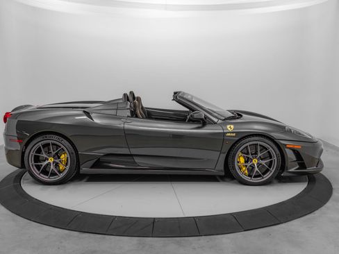 Used 2009 Ferrari F430 Scuderia RWD image 9