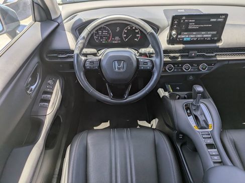 Used 2025 Honda HR-V EX-L image 14