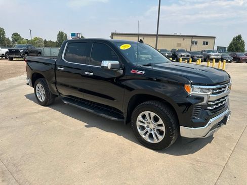 Certified 2022 Chevrolet Silverado 1500 LTZ w/ LTZ Premium Package AWD/4WD image 34
