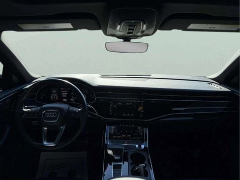 Used 2019 Audi Q8 Premium w/ Convenience Package image 9