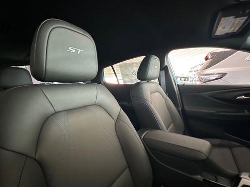 New 2026 Buick Envista Sport Touring w/ Advanced Safety Package image 16