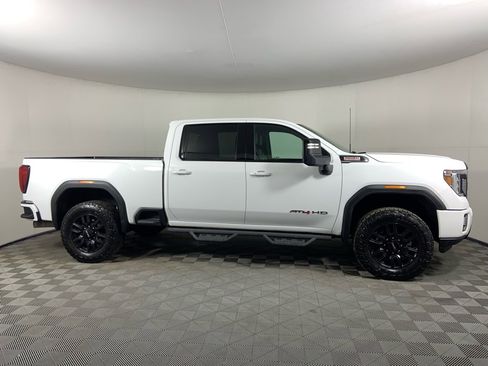 Used 2021 GMC Sierra 2500 AT4 w/ Gooseneck/5TH Wheel Package image 2