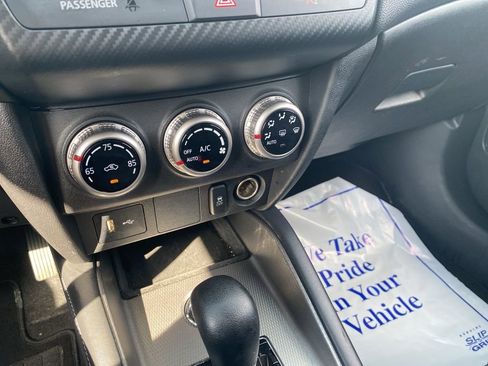 Used 2025 Mitsubishi Outlander Sport ES image 24