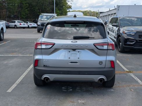 Used 2021 Ford Escape SEL w/ Technology Package image 7