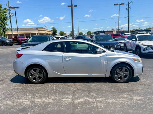 Used 2012 Kia Forte Koup EX FWD image 17