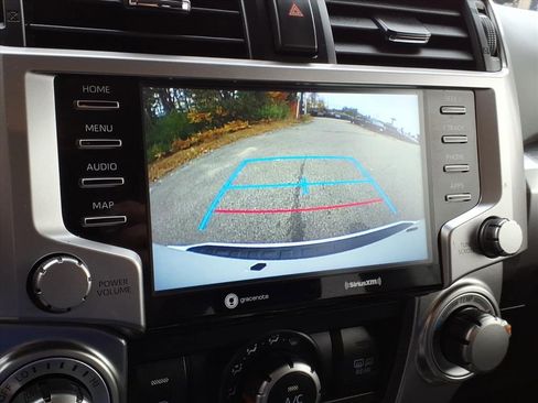 Used 2024 Toyota 4Runner SR5 image 22