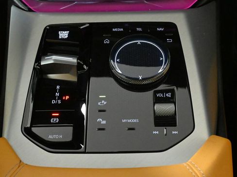 Certified 2025 BMW X3 M50 w/ Premium Package image 22