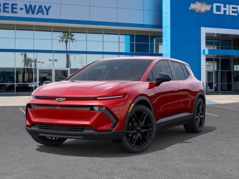 New 2026 Chevrolet Equinox EV LT image 6