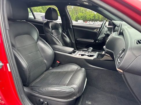 Used 2018 Kia Stinger GT2 RWD image 8