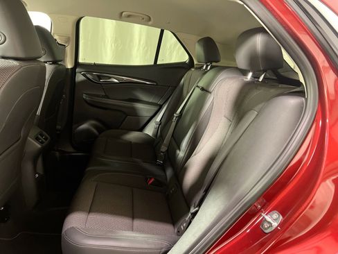 Used 2023 Buick Envision Preferred image 28