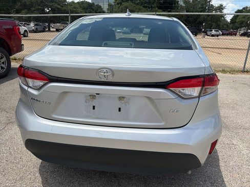 Used 2024 Toyota Corolla LE FWD image 6
