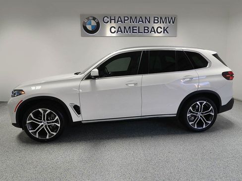 Used 2026 BMW X5 sDrive40i RWD image 3