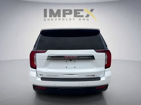 Used 2023 GMC Yukon AT4 AWD/4WD image 4