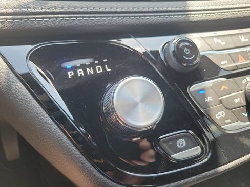 New 2026 Chrysler Pacifica Select FWD image 39