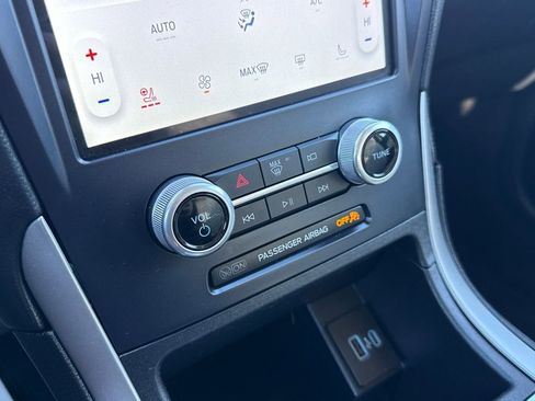 Certified 2022 Ford Edge SEL w/ Convenience Package image 22