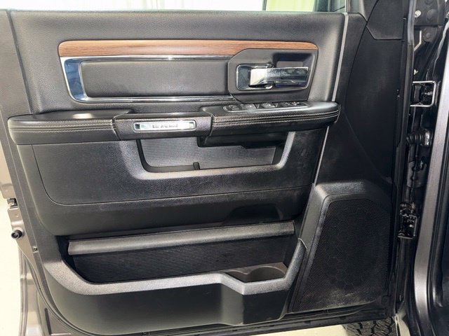 Used 2015 RAM 1500 Laramie w/ Convenience Group AWD/4WD image 14