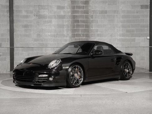 Used 2011 Porsche 911 4 Cabriolet AWD/4WD image 13