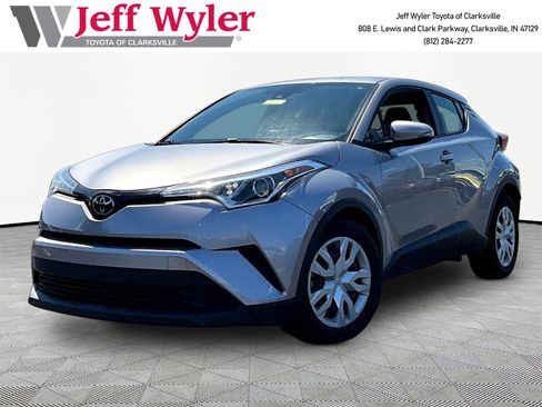 Used 2019 Toyota C-HR LE FWD image 1