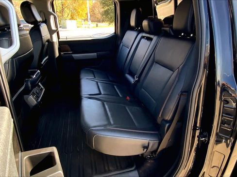 Used 2022 Ford F150 Lariat w/ FX4 Off-Road Package image 19