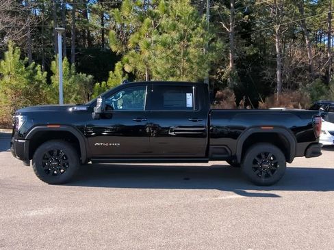 New 2026 GMC Sierra 2500 AT4 w/ AT4 Premium Plus Package image 9
