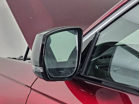 New 2026 Jeep Grand Cherokee Altitude image 12